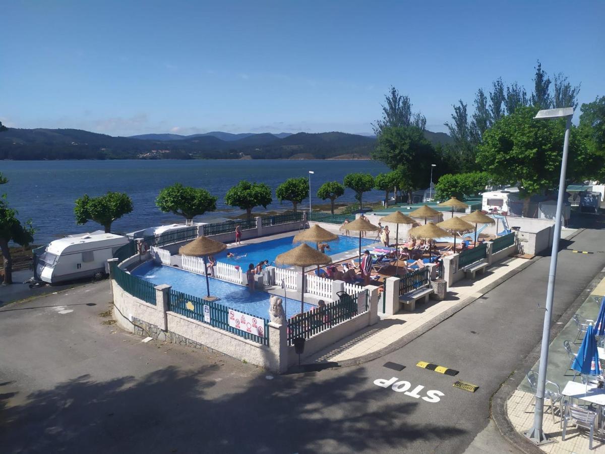 Apartamentos Turisticos Vilagarcia- Rio Ulla Vilagarcia de Arousa Exterior photo