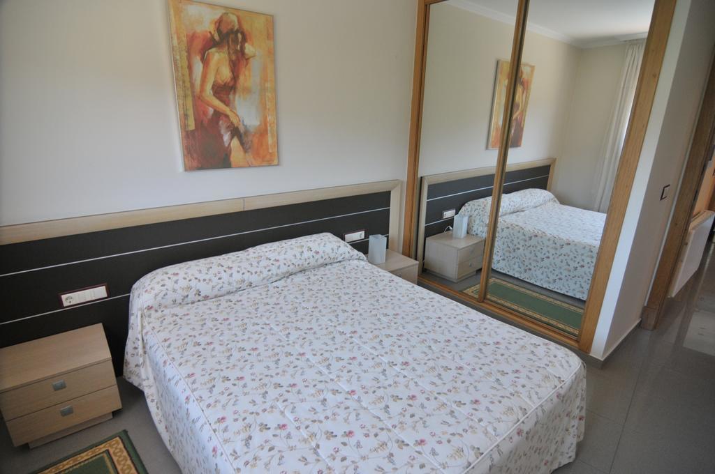 Apartamentos Turisticos Vilagarcia- Rio Ulla Vilagarcia de Arousa Room photo