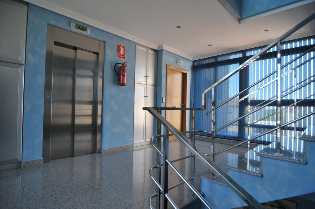 Apartamentos Turisticos Vilagarcia- Rio Ulla Vilagarcia de Arousa Exterior photo